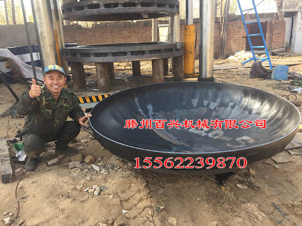百興封頭拉伸機實景拍攝